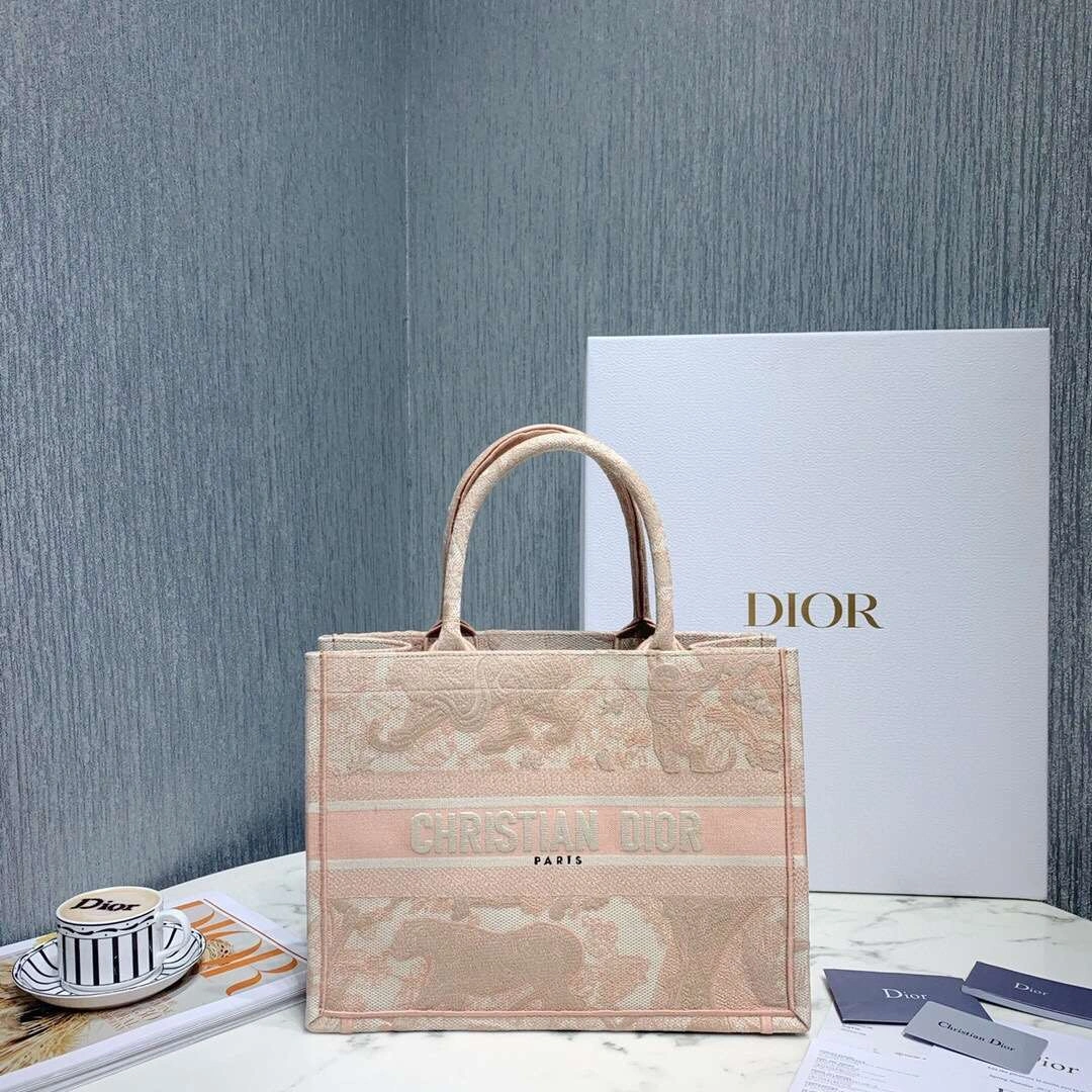 MOMO--- Book Tote 41.5*32cm  36.5*28cm item :063B00E1950